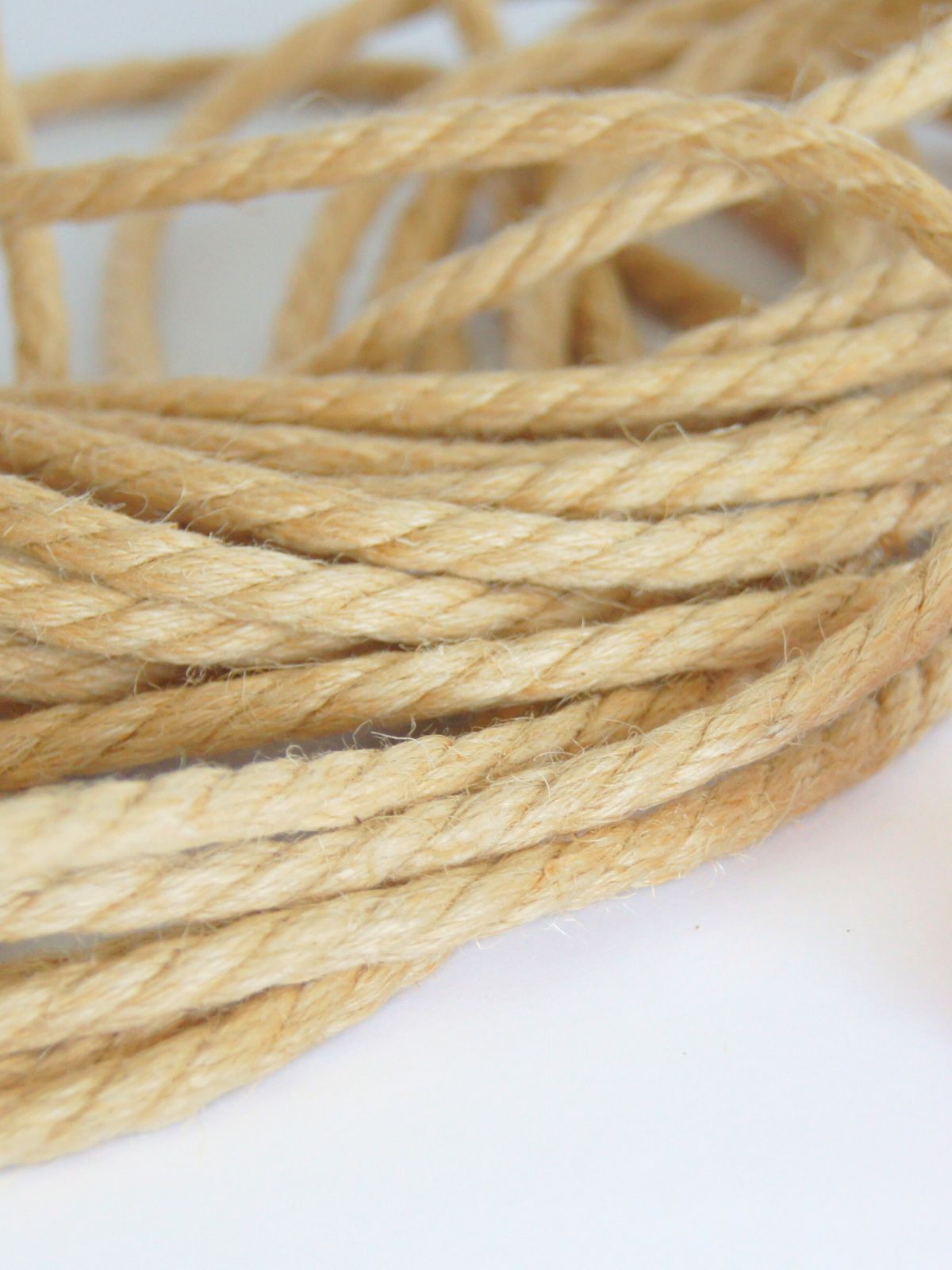 ø 5mm Mitsuki jute rope for Shibari, Kinbaku bondage, untreated, chemical free, soft, loose-lay  ø 5mm Mitsuki jute rope for Shibari, Kinbaku bondage, untreated, chemical free, soft, loose-lay