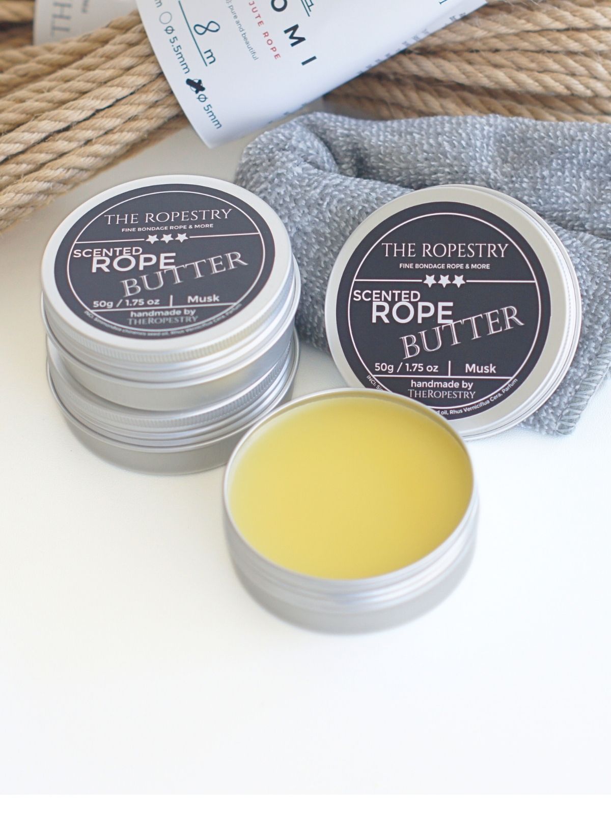 Scented vegan rope butter for the care and conditioning of natural jute ropes, shiny finish Scented vegan rope butter for the care and conditioning of natural jute ropes, shiny finish