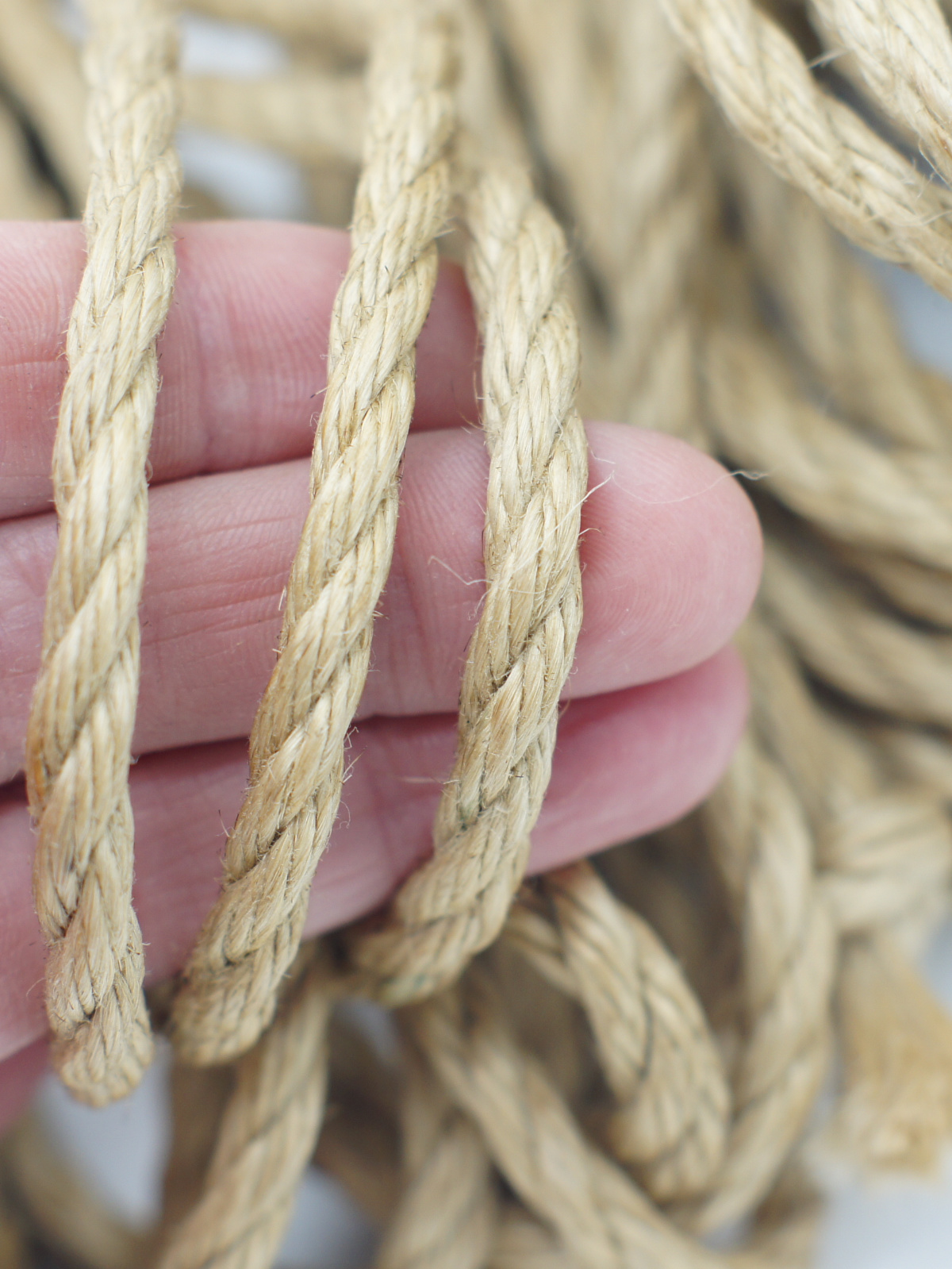 1pc ∅ 4.4mm, 8m, jute rope, ready for use 